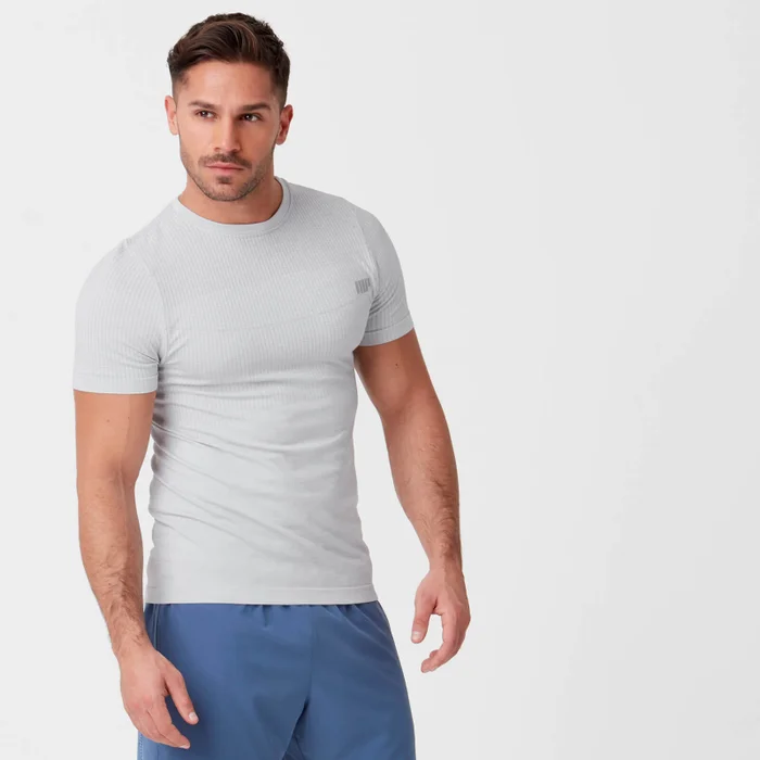 T-Shirt Seamless Sculpt
