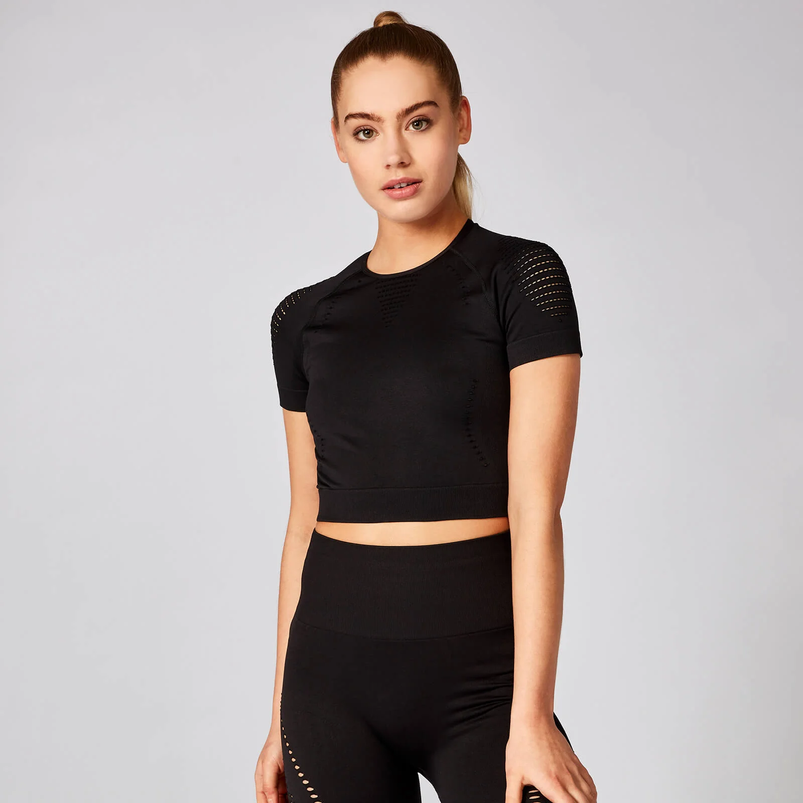 Haut court sans couture manches courtes Shape - Noir - XSImage1