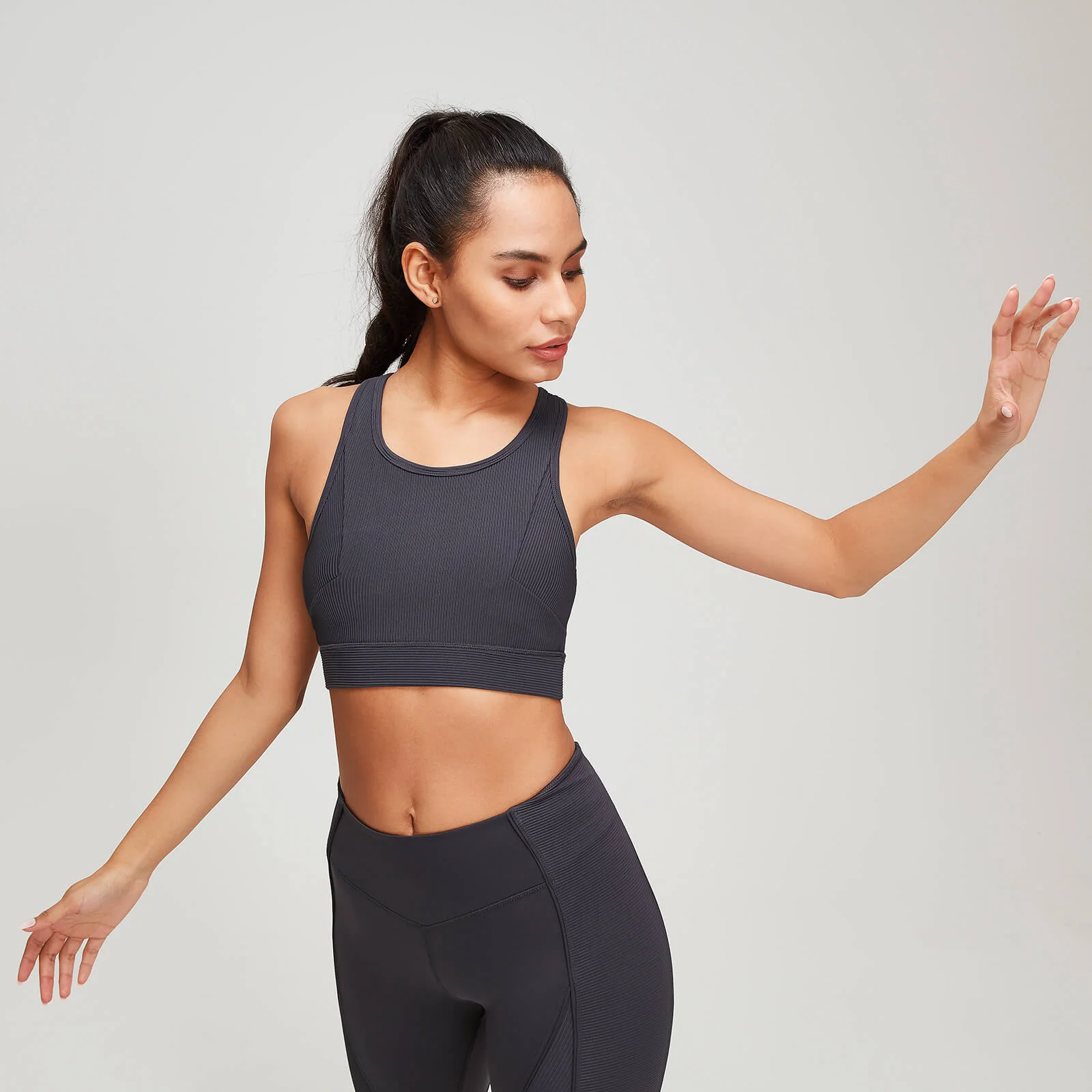 Brassière de sport d'entraînement texturée MP pour femme - Slate - XSImage1