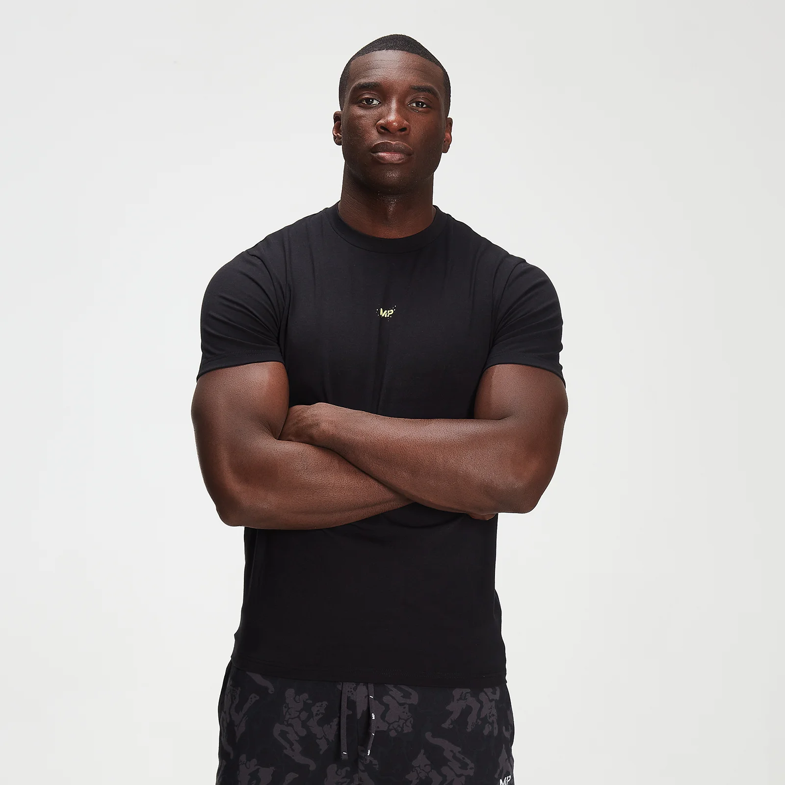 T-shirt à imprimé camouflage fluo MP Adapt drirelease® pour hommes – Noir - XXSImage1