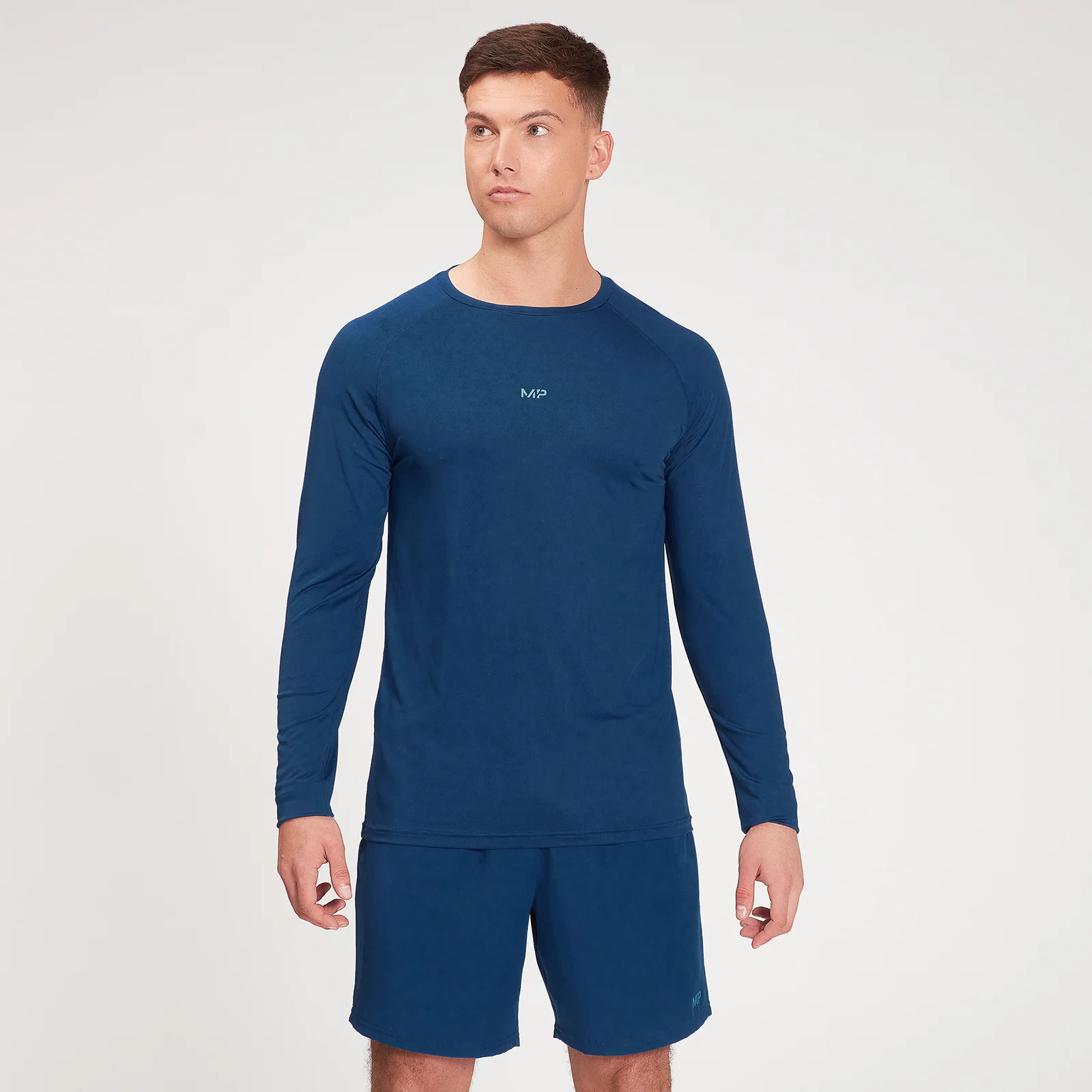 Haut à manches longues MP Fade Graphic Training pour hommes – Bleu foncé - XXSImage1