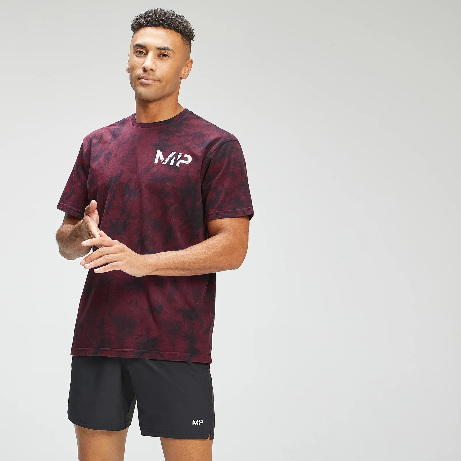 MP Men's Adapt Tie Dye Short Sleeve Oversized T-Shirt - Black/Merlot - XXSImage1