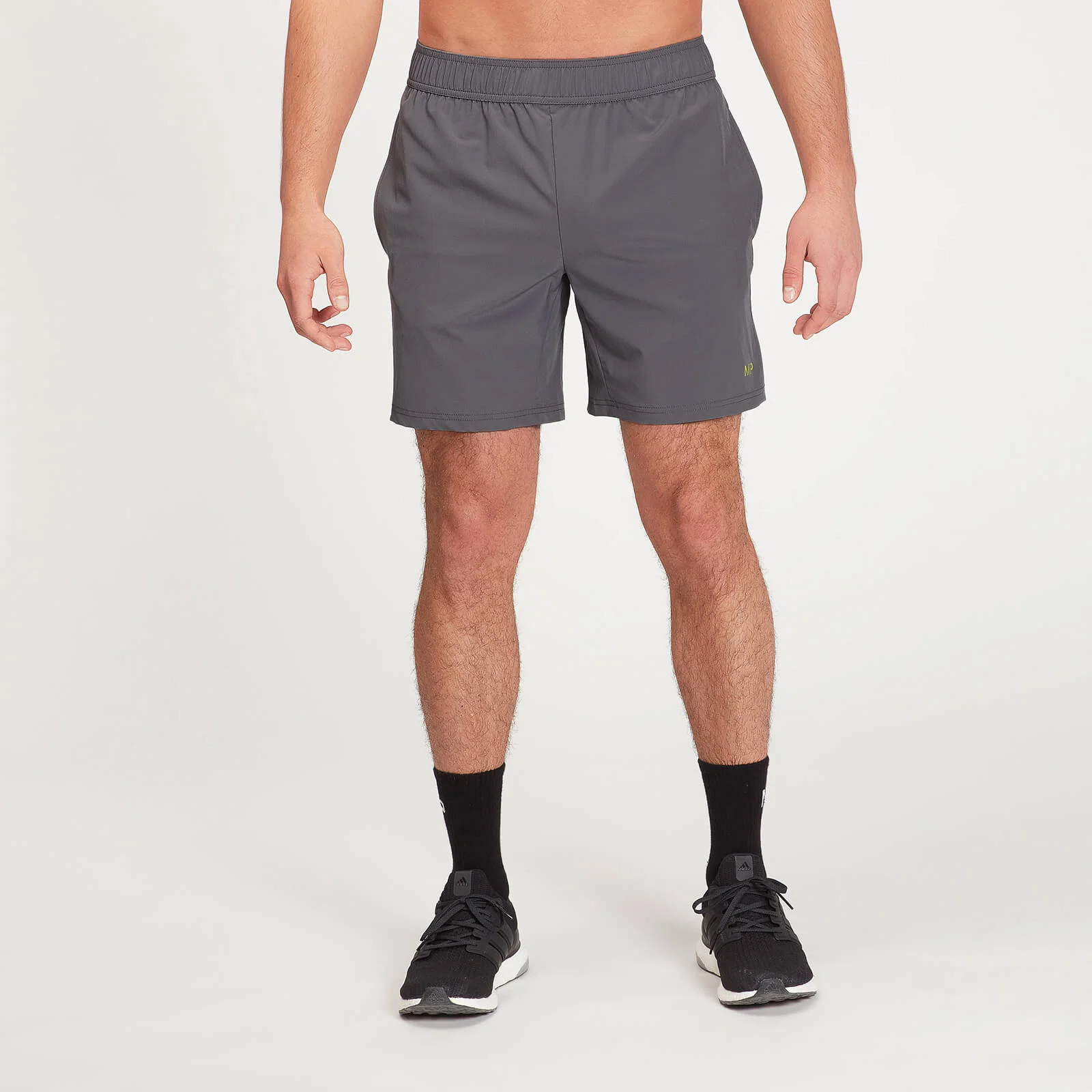 Short MP Graphic Running pour hommes – Carbone - XXSImage1