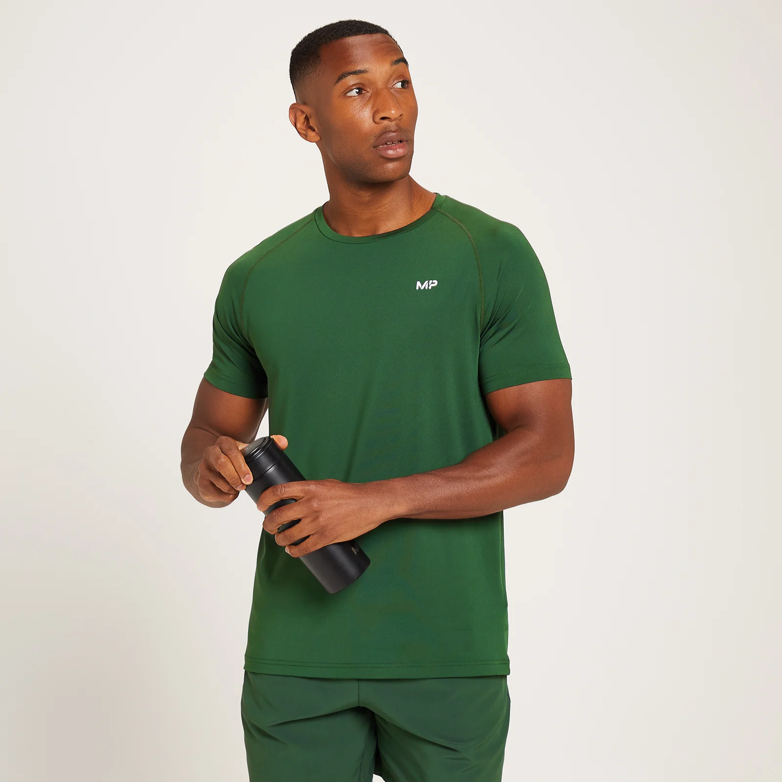 T-shirt d’entraînement à manches courtes MP Linear Mark Graphic pour hommes – Vert foncé - XXSImage1