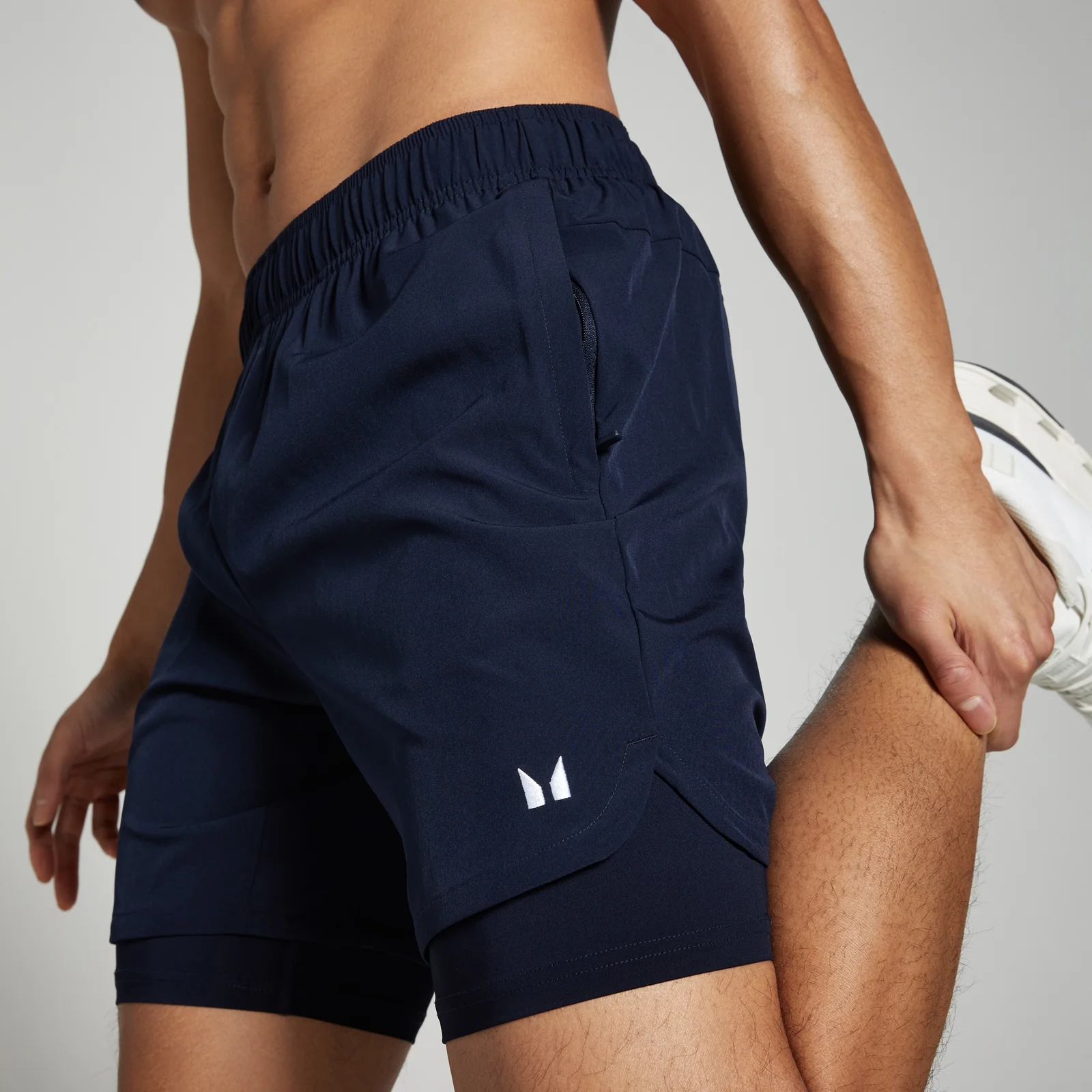 Short d’entraînement 2-en-1 MP pour hommes – Bleu marine - SImage1