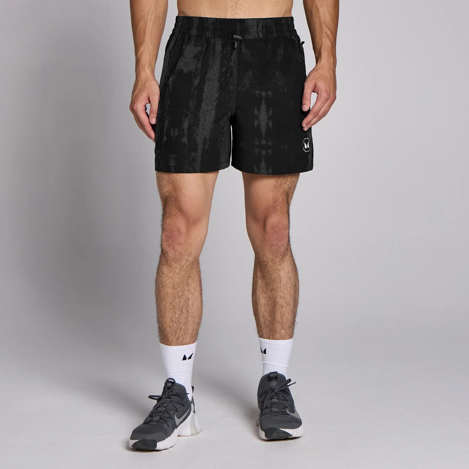 Short en maille filet avec entrejambe de 13 cm MP Tempo pour hommes – Noir - XXLImage1