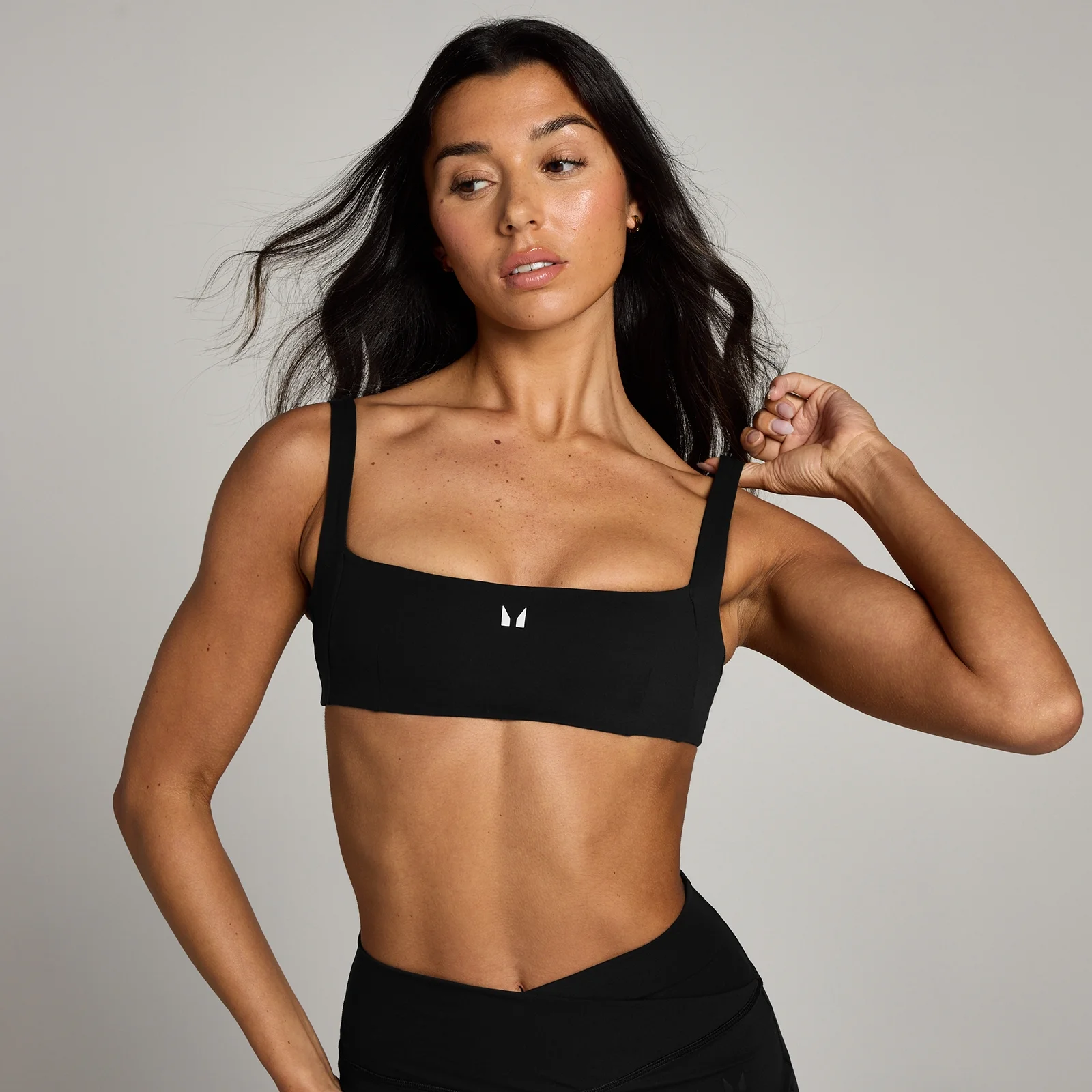 Brassière de sport à dos nu MP Studio pour femmes – Noir - XSImage1