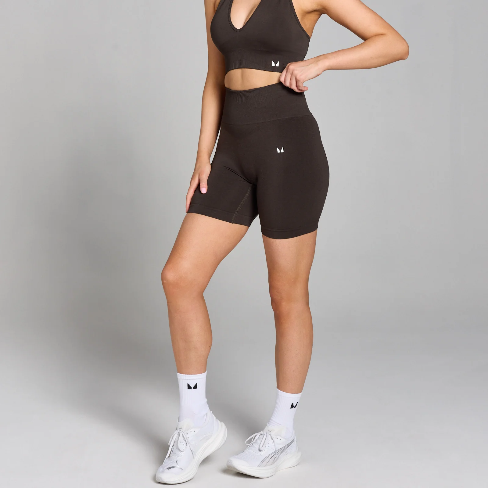 Short effet froncé sans coutures MP Tempo pour femmes – Chocolat - XSImage1