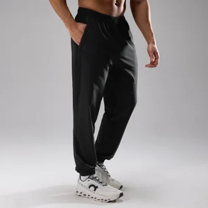 Jogging tissé Training Ultra MP homme - Noir - Size XS