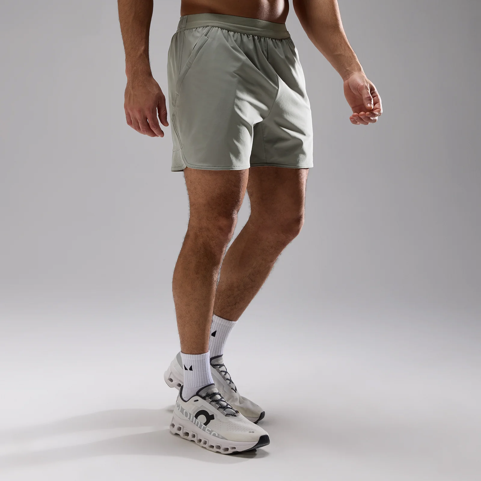 Short court fitness homme - 100 gris foncé - Décathlon Short court fitness homme - 100 gris foncé - Décathlon