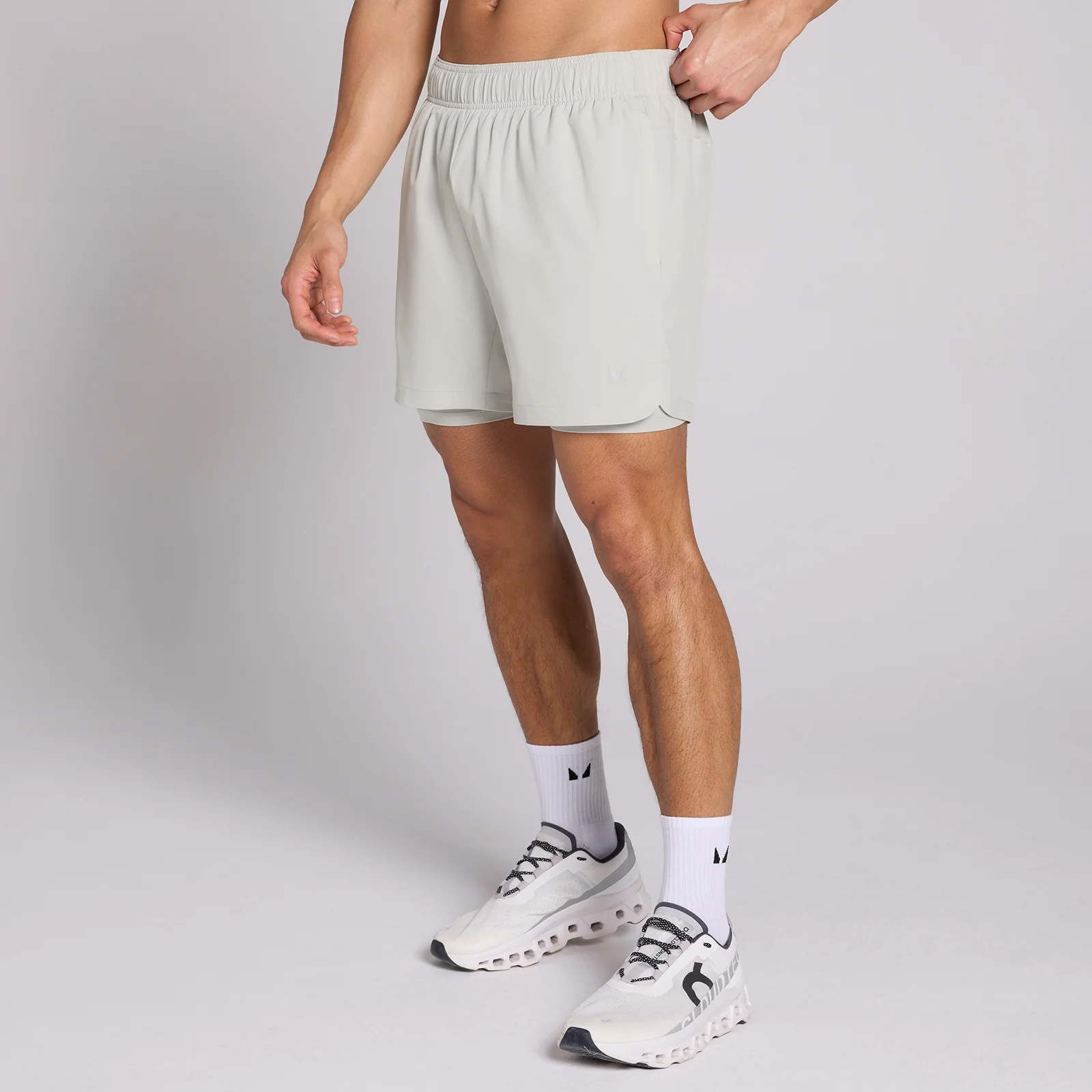 Short d'entraînement 2-en-1 5" MP homme - Chrome - XSImage1