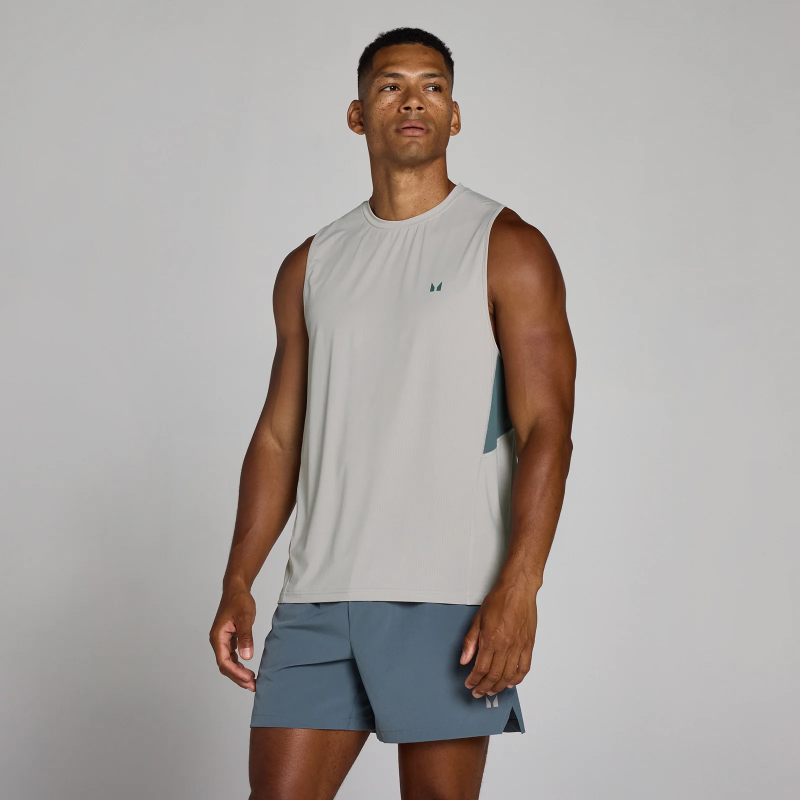 MP Men's Training Ultra Mesh Tank - Chalk Grey - MImage1